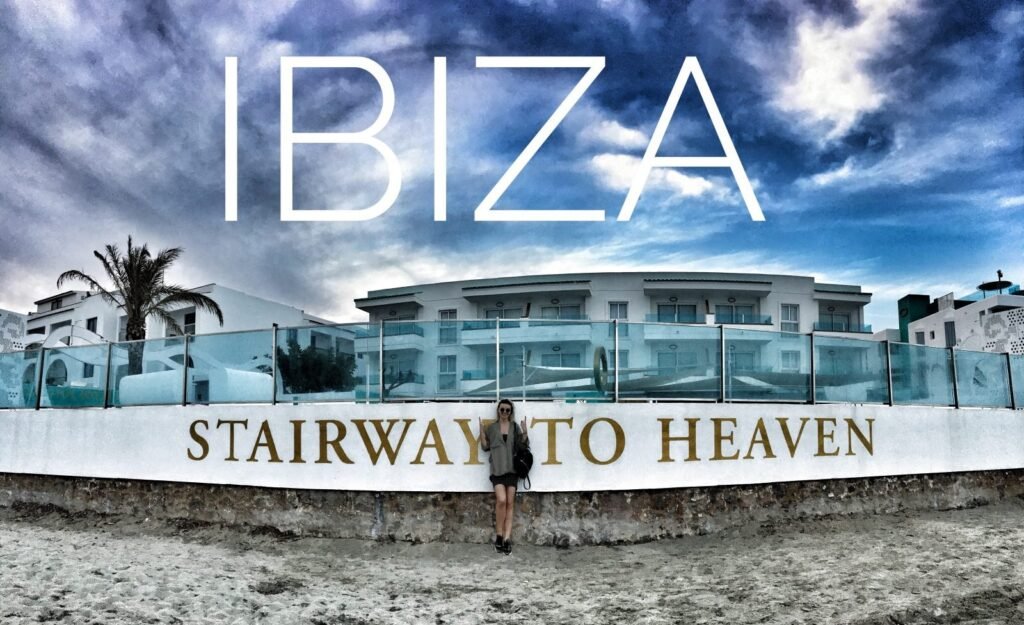 Ketvirta stotelė: Ibiza spalio mėnesį: Vakarėlių karštinė ar poilsio oazė?